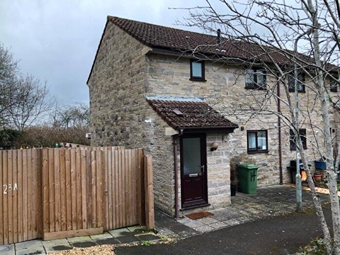 1 Bedroom Flat To Rent In Glastonbury, Somerset, BA6