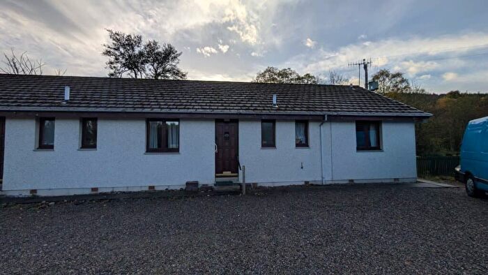 3 Bedroom Bungalow To Rent In Loch Ness Bungalows, Drumnadrochit, Highland, IV63