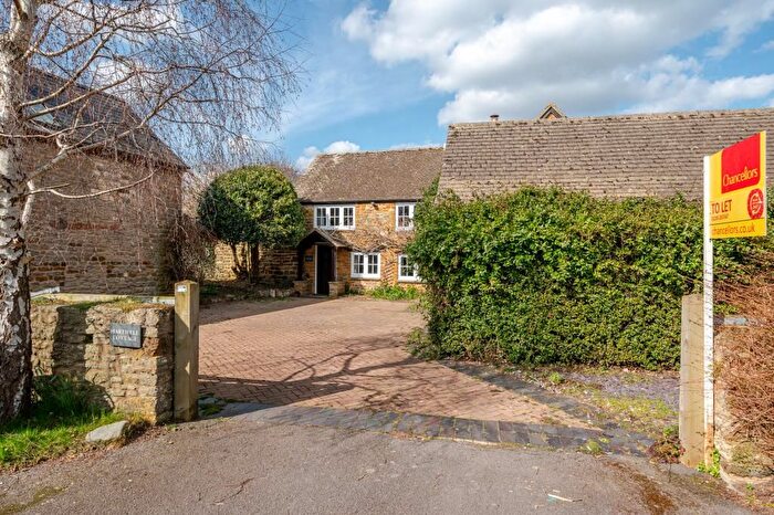 5 Bedroom Detached House For Sale In Banbury, Oxfordshire, OX15