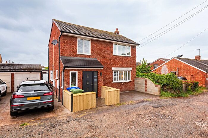 3 Bedroom Detached House For Sale In Lowfield Road, Minster On Sea, Sheerness, ME12