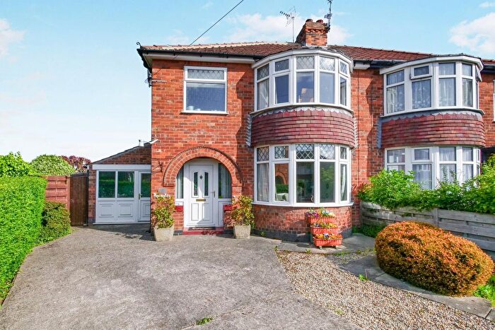 3 Bedroom Semi Detached House For Sale In St. Marys Grove, York, YO10