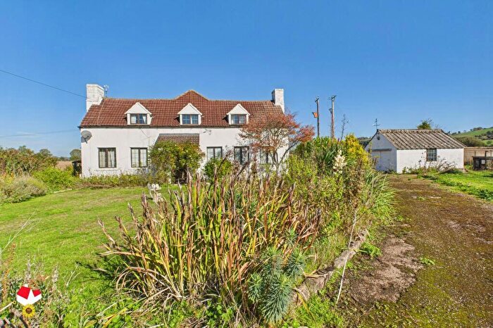 3 Bedroom Detached House For Sale In Standish, Standish, Stonehouse, Gloucestershire, GL10