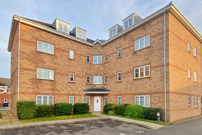 2 Bedroom Apartment To Rent In Hoddinott Road, Eastleigh, SO50