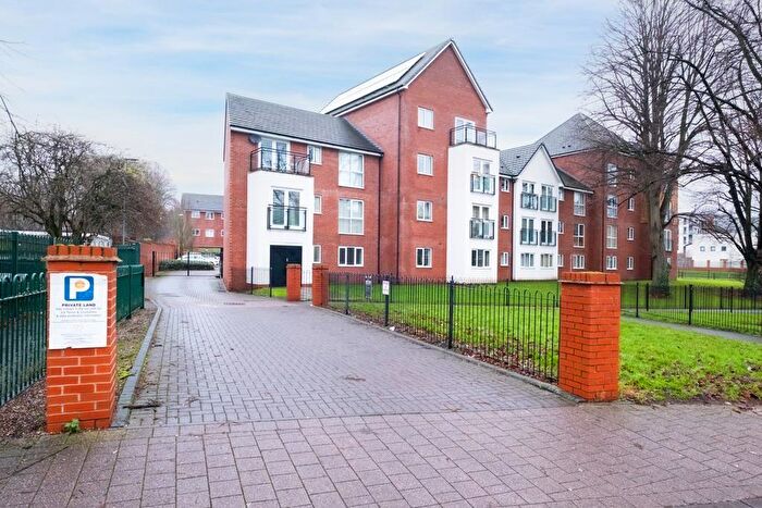 2 Bedroom Flat To Rent In Springmeadow Road, Birmingham, B15