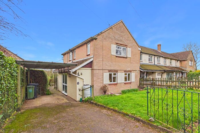 3 Bedroom End Terrace House For Sale In Perryfield Estate, St. Owens Cross, Hereford, Herefordshire, HR2