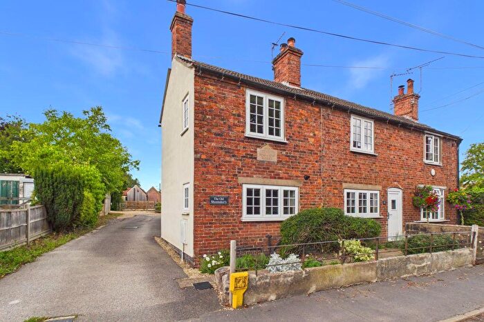 3 Bedroom Cottage For Sale In The Old Shoemakers, High Street, Sturton By Stow, Lincoln, LN1