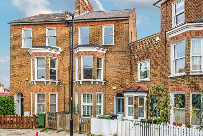 4 Bedroom Terraced House For Sale In Rommany Road, West Norwood, London, SE27