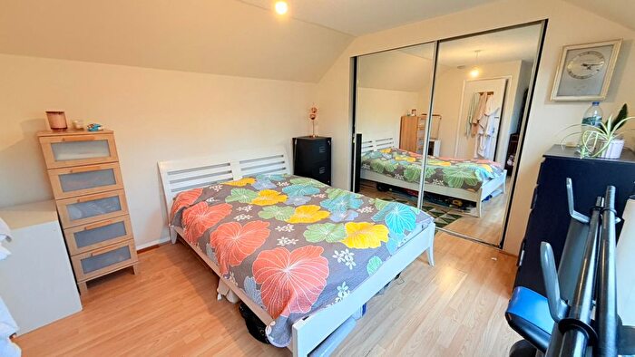 2 Bedroom Flat To Rent In Oakington Avenue, Wembley, HA9