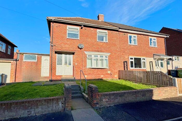 3 Bedroom Semi Detached House For Sale In Pitcairn Road, Pennywell, Sunderland, SR4