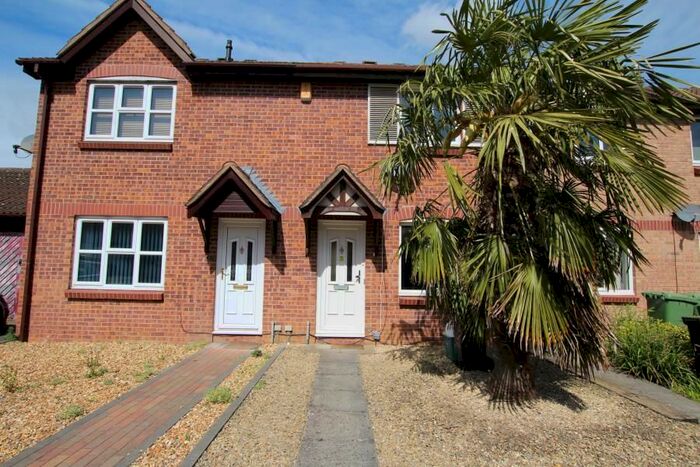 2 Bedroom Property To Rent In Burden Close, Bradley Stoke, Bristol, BS32