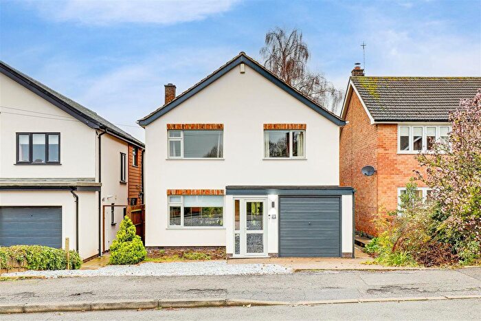 4 Bedroom Detached House For Sale In Sedgley Road, Tollerton, Nottinghamshire, NG12