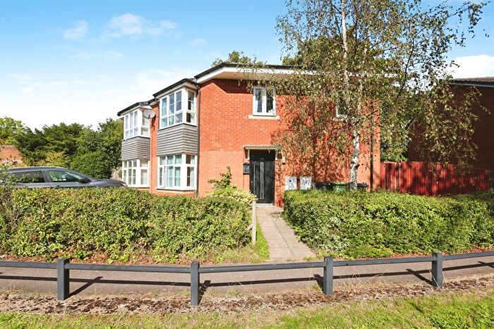 2 Bedroom Semi Detached House For Sale In Sydney Way, Birmingham, B34