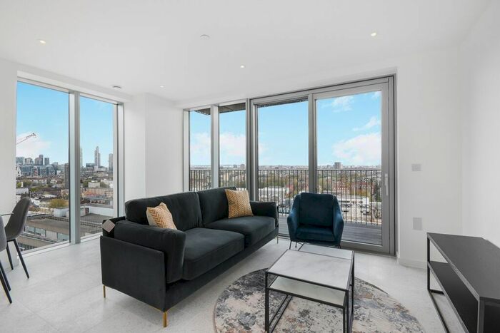 2 Bedroom Flat To Rent In Jacquard Point, London, E1