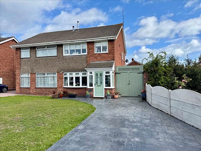 3 Bedroom Semi-Detached House For Sale In Denmead Drive, Wednesfield, WV11