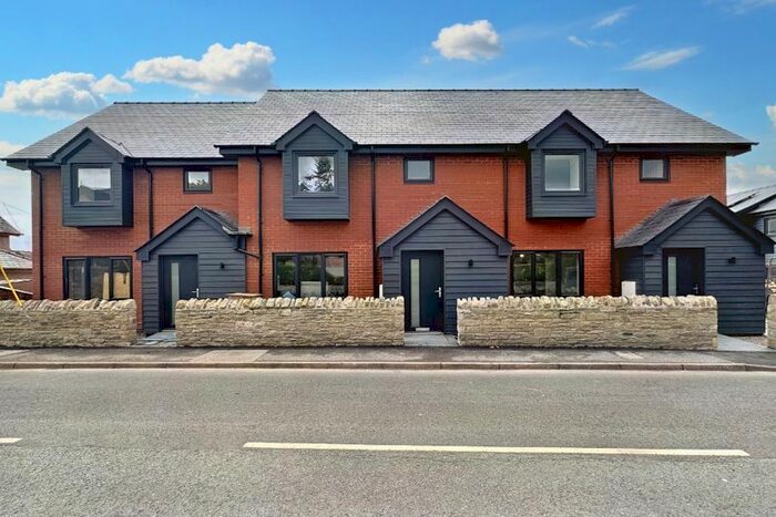 2 Bedroom Terraced House For Sale In Platinum Mews, Kington, HR5