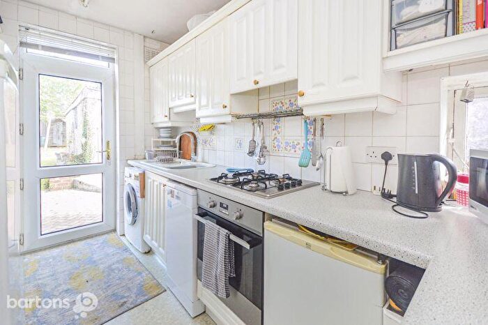 3 Bedroom Semi-Detached House For Sale In Whitehill Road, Brinsworth, S60