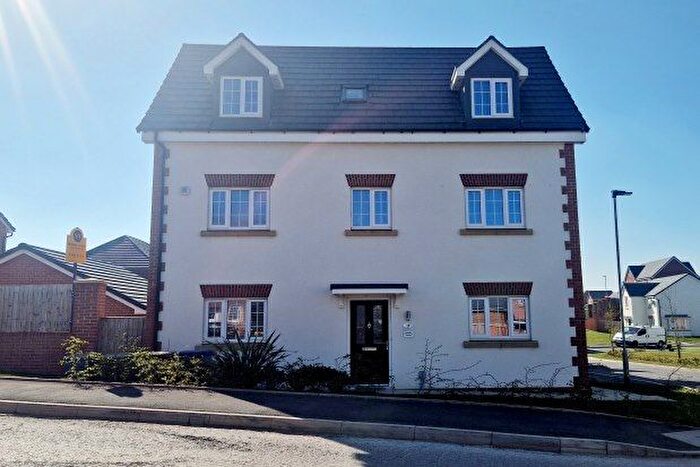 4 Bedroom Detached House To Rent In Entwistle Drive, Blackburn, BB2