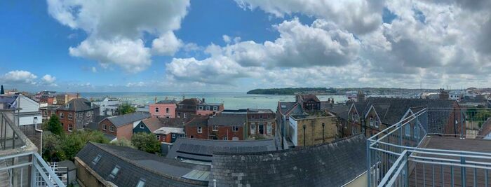 3 Bedroom Town House To Rent In Sun Hill, Cowes, PO31