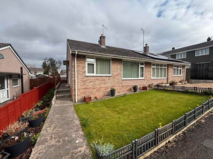 2 Bedroom Semi-Detached Bungalow To Rent In Oldmixon Road, Weston-super-Mare, North Somerset, BS24