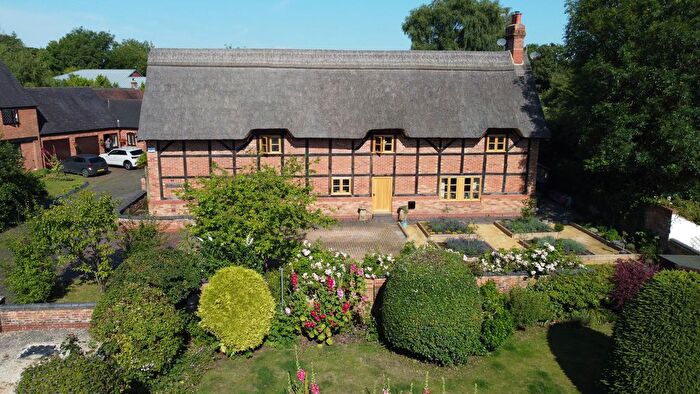 4 Bedroom Detached House For Sale In Masters Yard, Rugby, Main Street Birdingbury, CV23
