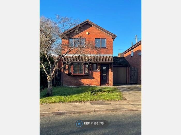4 Bedroom Detached House To Rent In Eastbury Drive, Solihull, B92
