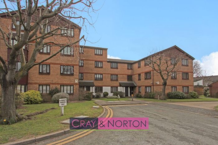 1 Bedroom Flat To Rent In Burnham Gardens, Croydon, CR0