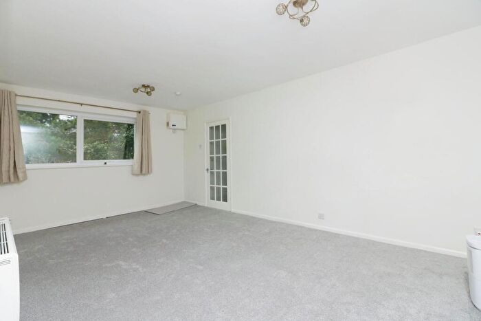 1 Bedroom Flat For Sale In Milton Road, Harpenden, AL5