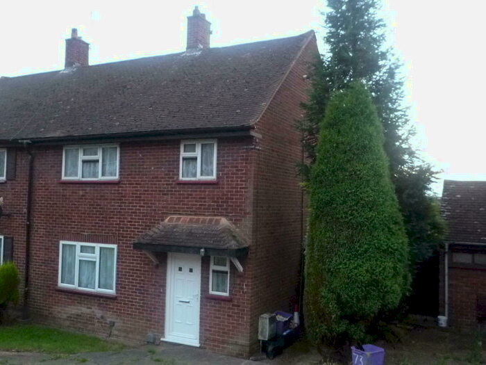4 Bedroom Semi-Detached House To Rent In Park Barn Drive, Guildford, GU2