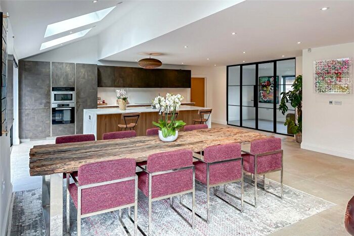 5 Bedroom Detached House For Sale In Silverwood Barnes, St Albans Road, Sandridge, St. Albans, Hertfordshire, AL4