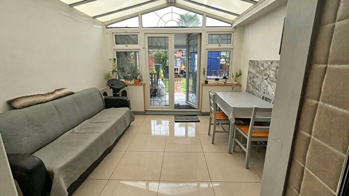 3 Bedroom Terraced House For Sale In Cornwallis Road, Dagenham, RM9