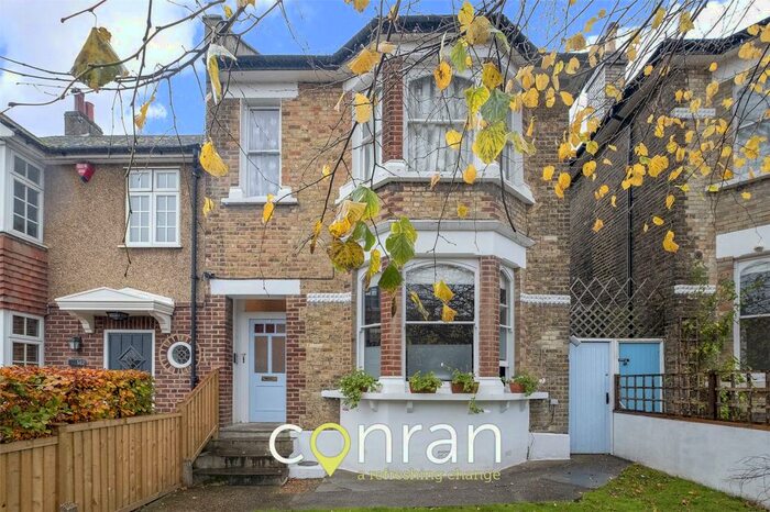 2 Bedroom Apartment To Rent In Breakspears Road, Brockley, SE4