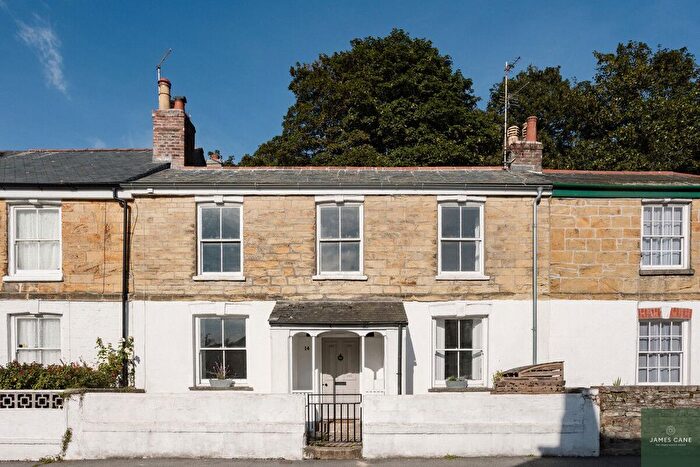 3 Bedroom Terraced House For Sale In Trafalgar Row, Truro, TR1