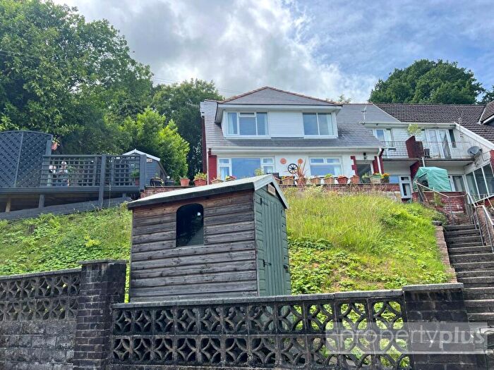 3 Bedroom Detached House For Sale In Maindy Croft, Ton Pentre, Rhondda Cynon Taff, CF41