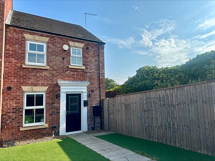 3 Bedroom End Of Terrace House For Sale In Marsden Mews, Hemsworth, Pontefract, WF9