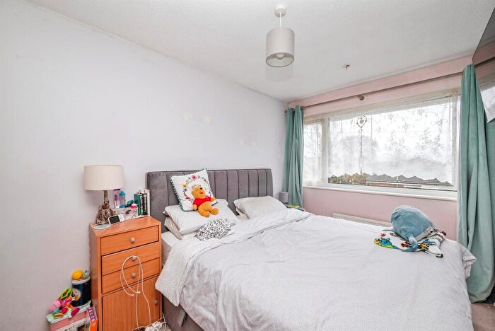 3 Bedroom Terraced House For Sale In Amhurst Gardens, Belton, Great Yarmouth, NR31