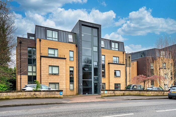 3 Bedroom Flat For Sale In Millbrae Road, Flat /, Langside, Glasgow, G42