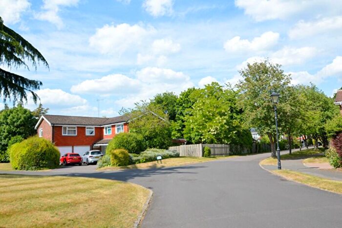6 Bedroom Detached House To Rent In Huntsmans Meadow, Ascot, SL5