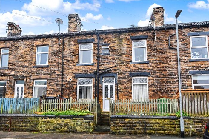 4 Bedroom Terraced House For Sale In Pembroke Road, Pudsey, West Yorkshire, LS28