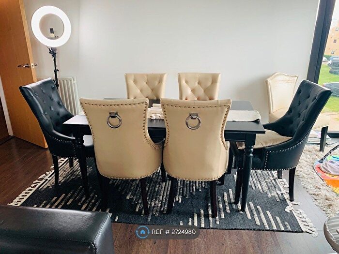 2 Bedroom Flat To Rent In Southfields House, Gravesend, DA11