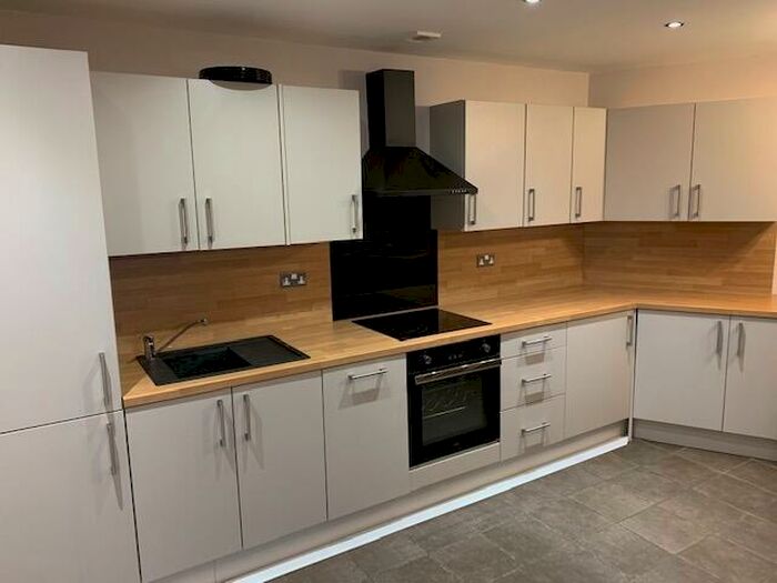 2 Bedroom Apartment To Rent In Altolusso, Cardiff, CF10