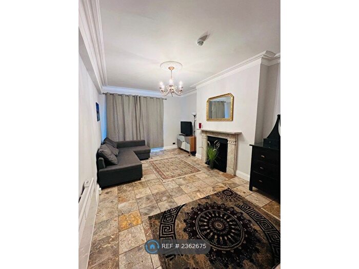 1 Bedroom Flat To Rent In Duke Street, London, SW1Y