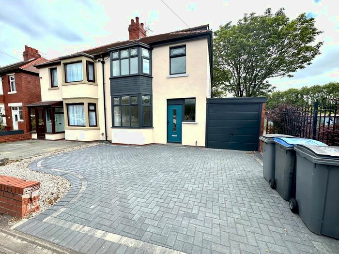 4 Bedroom Semi-Detached House To Rent In Hawes Side Lane, Blackpool, Lancashire, FY4