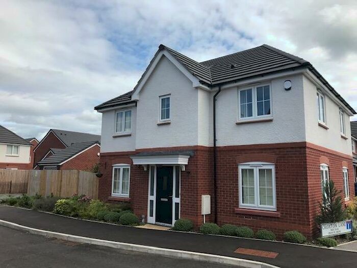 4 Bedroom Detached House To Rent In Croxton Lane, Middlewich, CW10