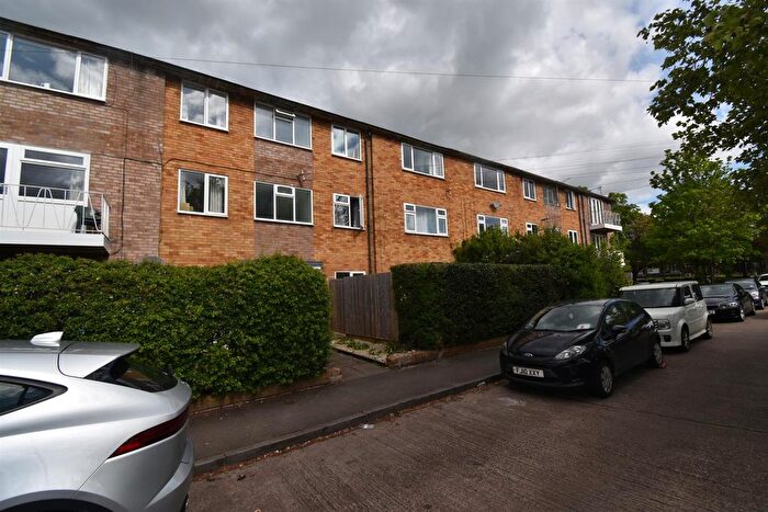 2 Bedroom Property To Rent In Rugby Road, Leamington Spa, CV32