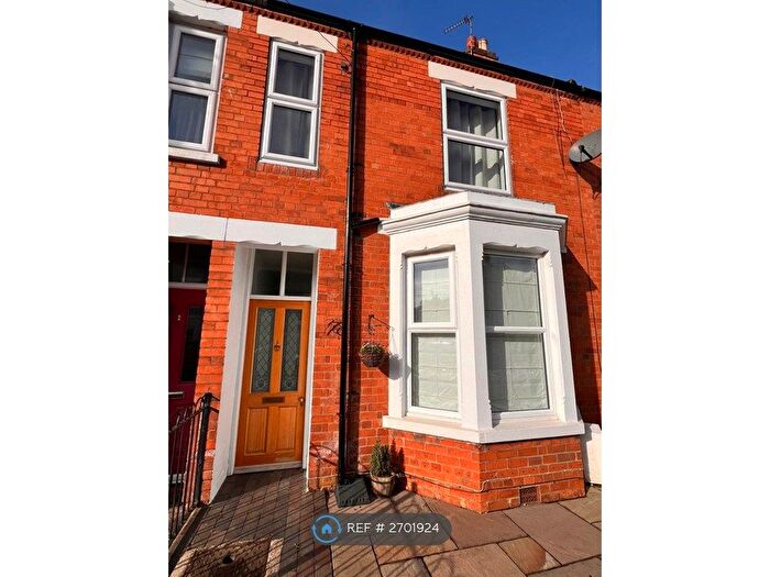4 Bedroom Terraced House To Rent In Huntingtower Road, Grantham, NG31