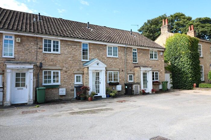 2 Bedroom Mews To Rent In Greystones Close, Boston Spa, LS23