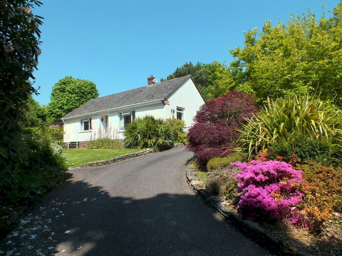 2 Bedroom Detached Bungalow To Rent In Toadpit Lane, West Hill, EX11