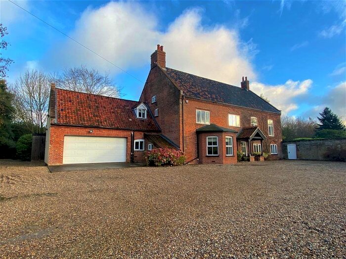 4 Bedroom Property To Rent In Mangreen, Swardeston, Norwich NR14