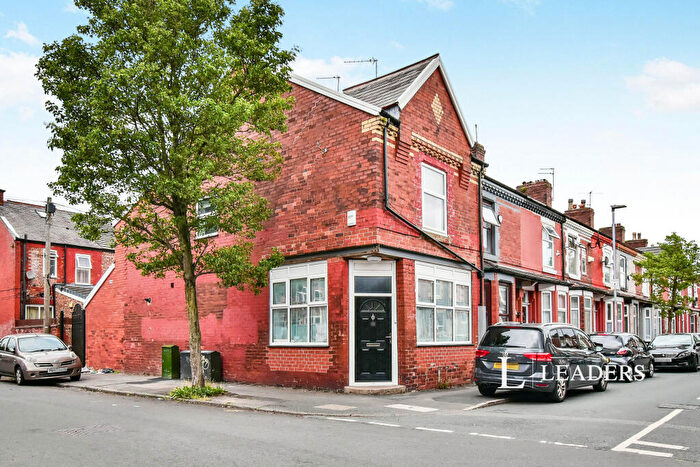 3 Bedroom Terraced House To Rent In Wincombe Street, Manchester, M14