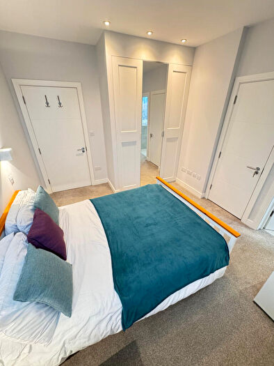 1 Bedroom Flat To Rent In Menotti Street, London, E2